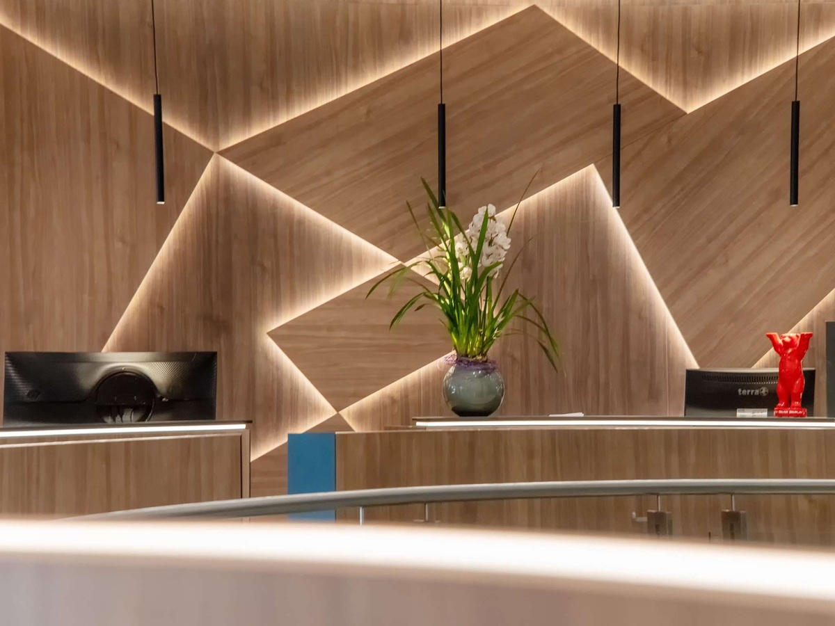 TUBE_Mercure_Tempelhof_Berlin2
